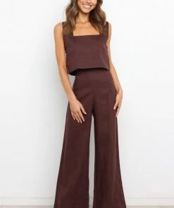 PUP52 Devlin Top - Chocolate Clothing