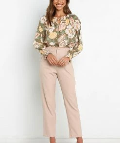 PUP51 Clothing Gerif Top - Olive