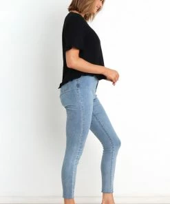 PUP8 Clothing Goldie Top - Black