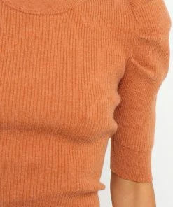 PUP3 Julian Top - Rust Clothing