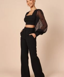 PUP27 Juniper Blouse - Black Clothing