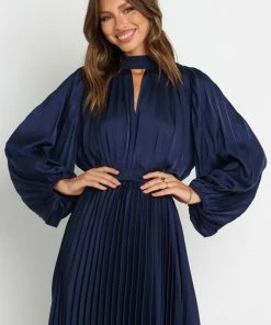 PUP3 Michelle Top - Navy Clothing