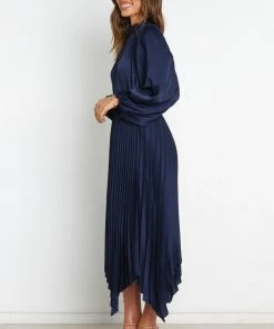 PUP3 Michelle Top - Navy Clothing