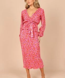 PUP51 Minelli Pleat Top - Hot Pink Clothing