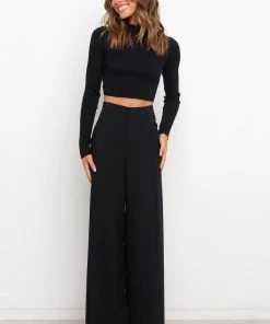 PUP55 Navinia Top - Black