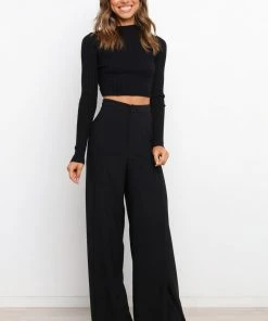 PUP55 Navinia Top - Black