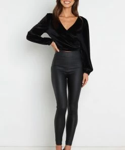 PUP14 Nikki Top - Black