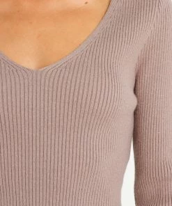 PUP44 Nole Top - Beige Clothing