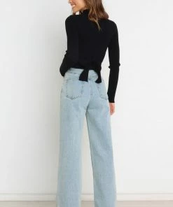 PUP44 Clothing Paige Top - Black