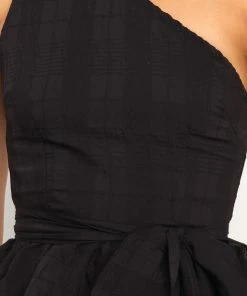 PUP30 Palise Top - Black Clothing