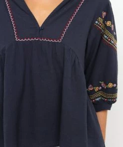 PUP4 Prairie Top - Navy Clothing