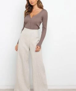 PUP50 Riley Top - Mocha