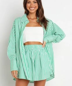 PUP59 Bump Friendly Ronadi Top - Green