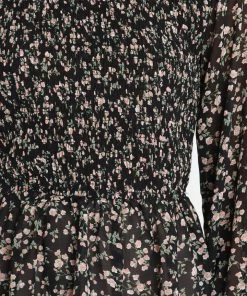 PUP4 Sekani Top - Black Clothing