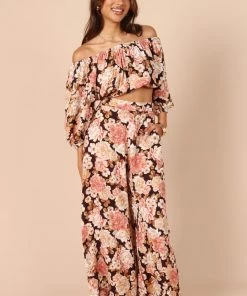 PUP50 Wedding Guest Tamara Off Shoulder Crop Top - Peach Floral