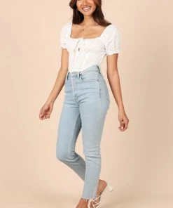 PUP61 Tiffany Top - White