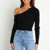 PUP44 Tina Top - Black Clothing