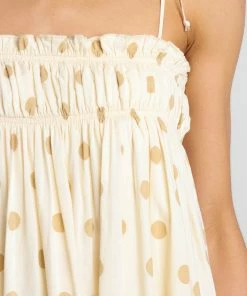 PUP52 Urbana Top - Beige Clothing