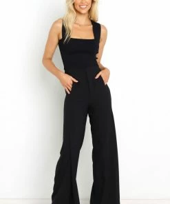 PUP58 Vew Top - Black