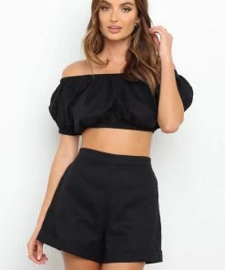 PUP3 Waker Top - Black Clothing