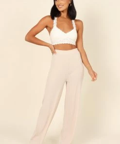 PUP64 Bump Friendly Whitney Lace Racerback Bralette - White