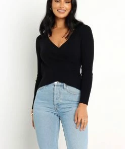 PUP58 Wolfe Top - Black